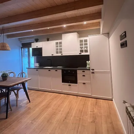 Turisticos: Tu Casa En Apartamento Sahún
